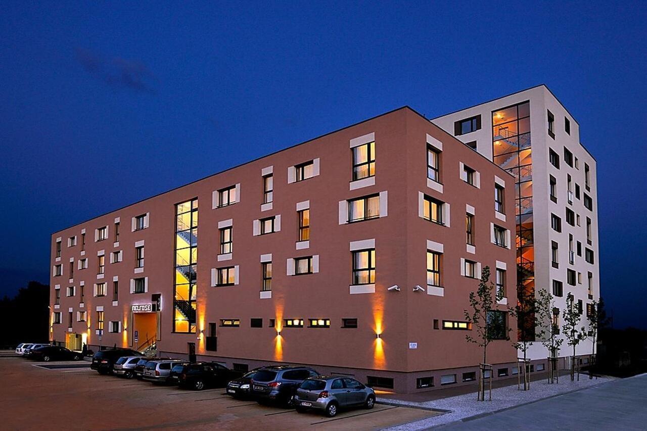 Melrose Apartments Bratislava Exterior foto